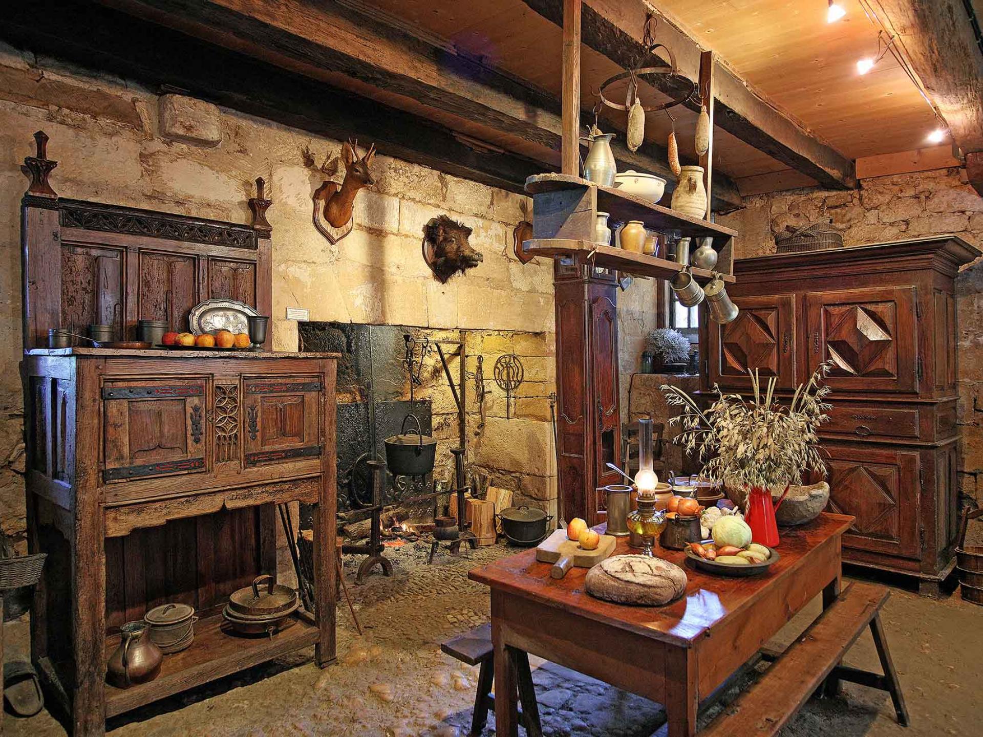 Maison forte de Reignac | Dordogne Périgord Tourisme