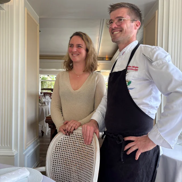 Mathieu Mettifet Chef Centenaire Et Chloe Son Epouse Cp Mm Rotated